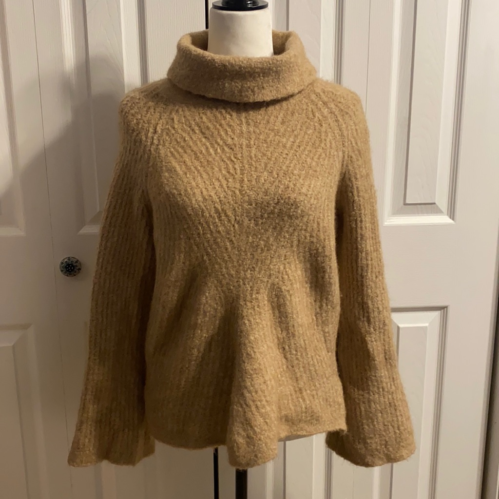 Theory Sweater - Size P (X-Small)